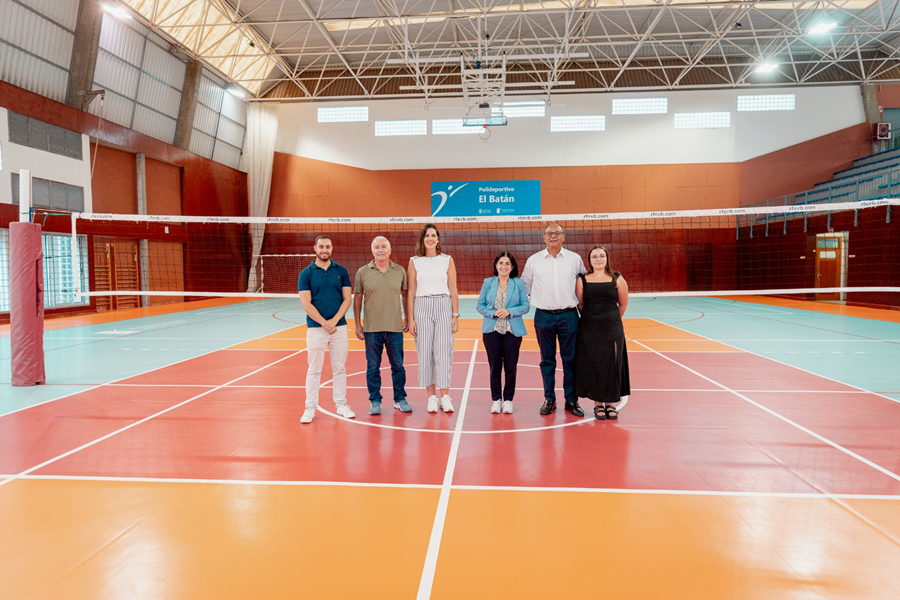 El Ayuntamiento concluye los trabajos de repavimentación del Polideportivo de El Batán