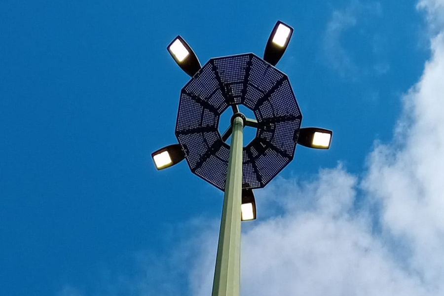 El Ayuntamiento renueva las luminarias del Parque de Las Rehoyas que mejoran la eficiencia energética con un ahorro del 88%