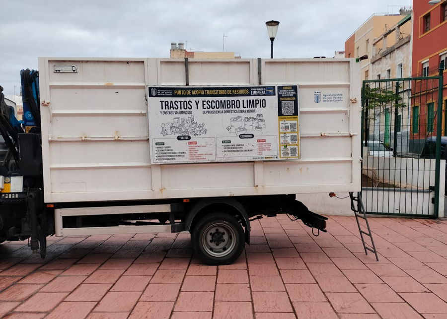 El servicio de acopio transitorio de trastos, enseres y escombros recoge en la primera mitad de año 40.000 kilos de residuos