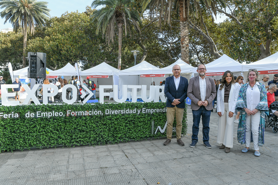 La feria de empleo y formación 'Expofuturo' reúne a más de 50 empresas en su cuarta edición