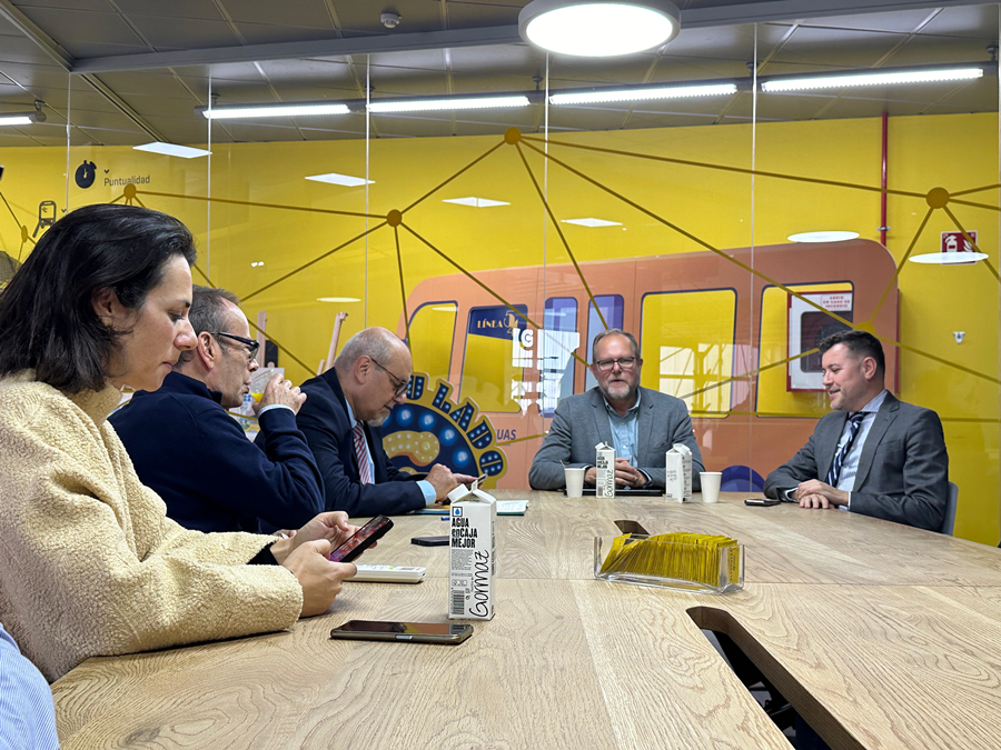 Guaguas Municipales y el Cabildo de Gran Canaria refuerzan su compromiso con el transporte público en la capital