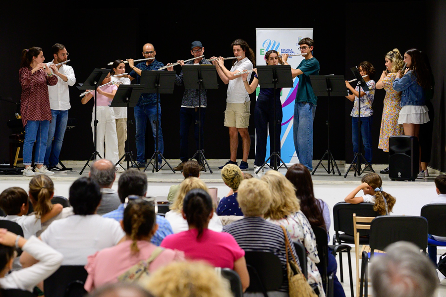 La Escuela Municipal de Educación Musical celebra esta semana cuatro audiciones por Navidad
