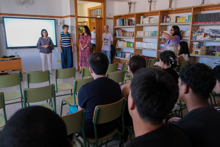 Las Palmas de Gran Canaria promueve la prevención de la violencia contra la mujer en los institutos