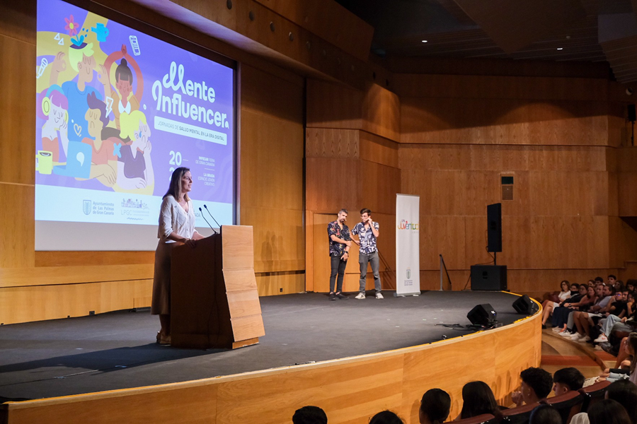 El Ayuntamiento reúne a 700 jóvenes para reflexionar sobre el impacto de las redes sociales en la salud mental
