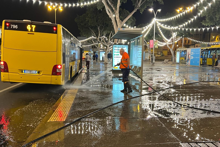 Limpieza recoge 330 kilos menos de residuos durante las dos primeras semanas del Carnaval en comparación con 2023
