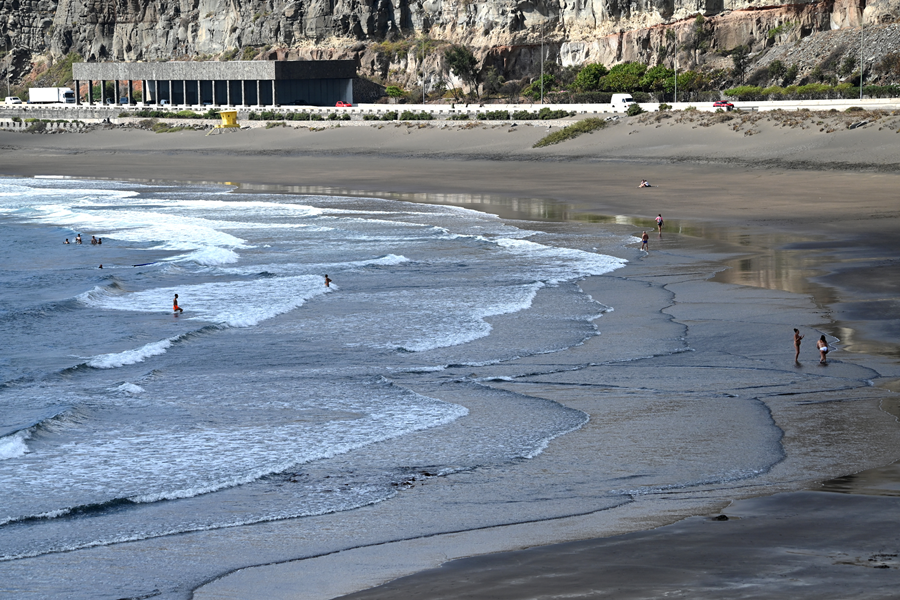 El Ayuntamiento licita las obras para la mejora de la accesibilidad en la playa de La Laja