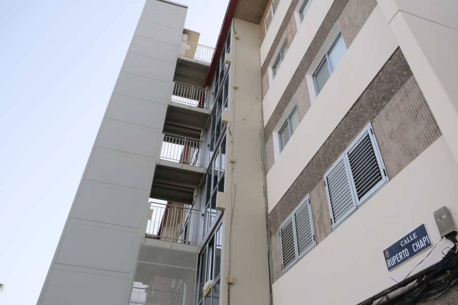 El Ayuntamiento adjudica el último de los proyectos para la rehabilitación de 819 viviendas del barrio de La Paterna