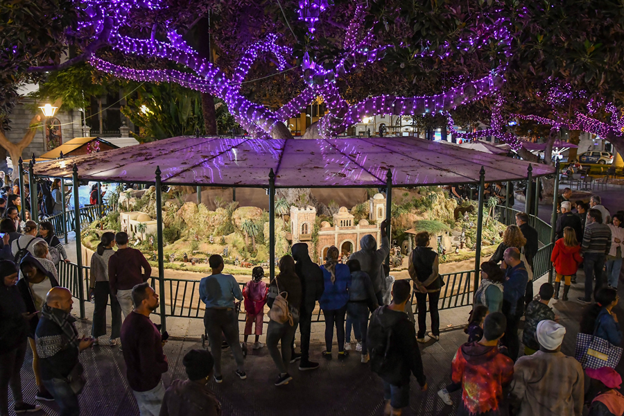 Las Palmas de Gran Canaria abre sus belenes inspirados en las tradiciones canarias y hebreas