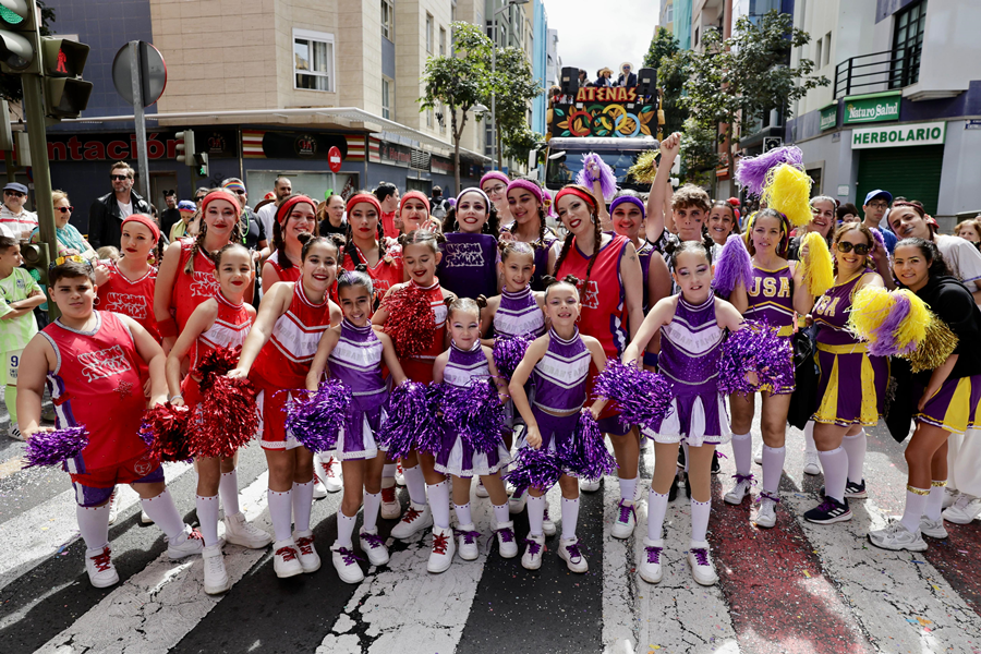 40.000 personas arropan a los mini olímpicos en la Cabalgata Infantil