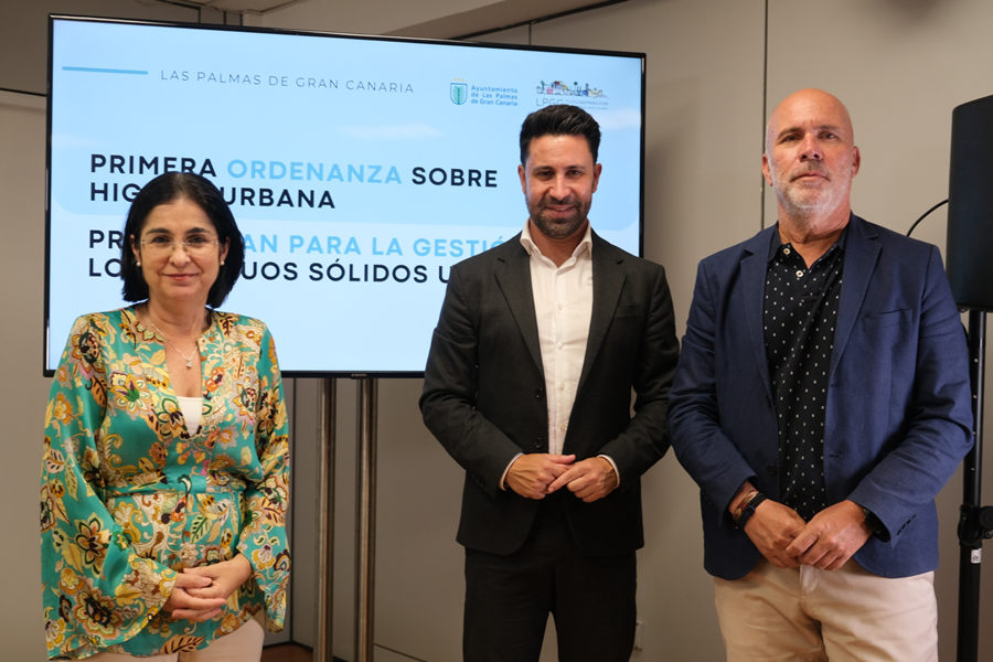 Las Palmas de Gran Canaria presenta la primera Ordenanza sobre Higiene Urbana y un Plan para la Gestión de los Residuos Sólidos Urbanos
