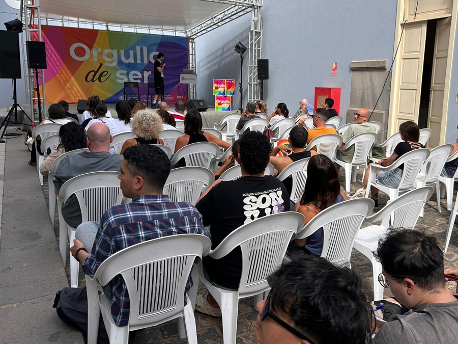 El Ayuntamiento celebra una jornada formativa sobre diversidad LGTBI+ dentro del programa 'Orgullo de Ser'
