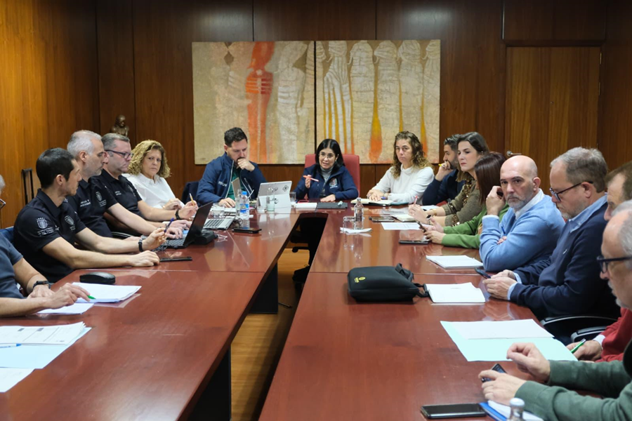 Las Palmas de Gran Canaria suspende la actividad municipal y cierra parques y el acceso a El Confital debido a la borrasca 'Emilia'