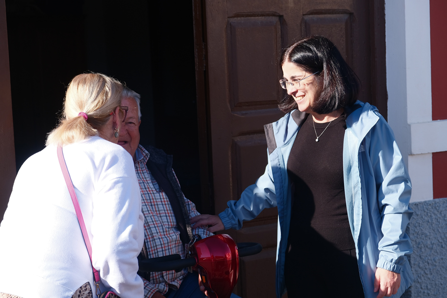 Darias visita Los Llanos de María Rivera y El Roque para compartir con los vecinos y vecinas mejoras para los barrios