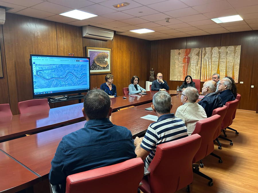 Darias mantiene una nueva reunión con vecinos del Barranquillo Don Zoilo para analizar conjuntamente el desarrollo de las obras