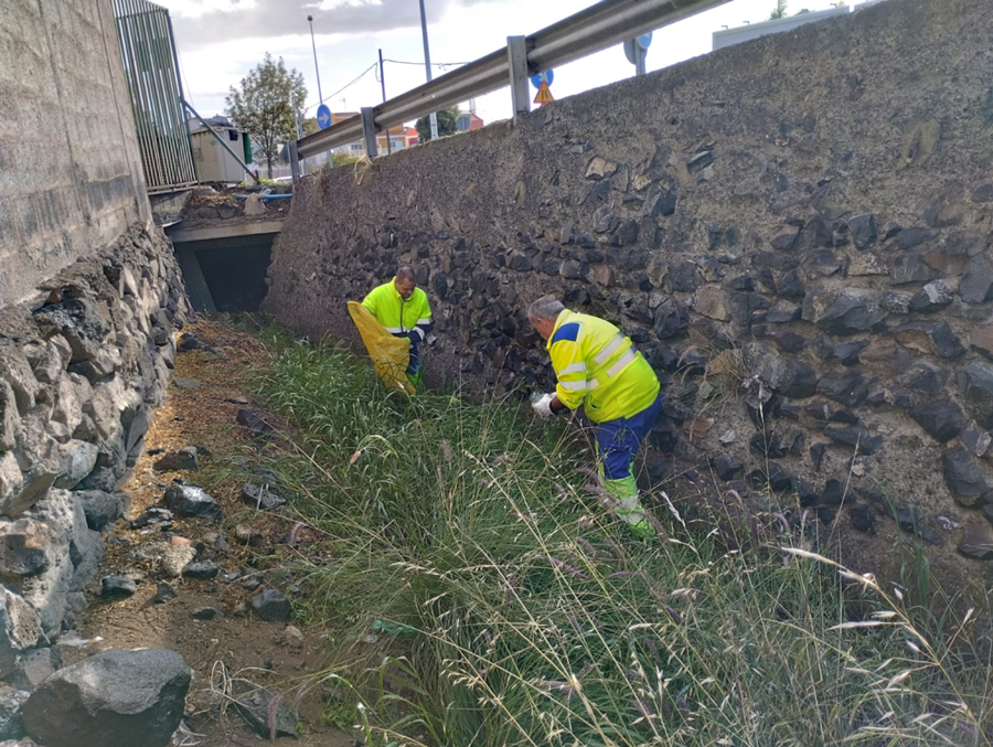 El Ayuntamiento activa un dispositivo especial de limpieza por el paso de la borrasca 'Olivier'
