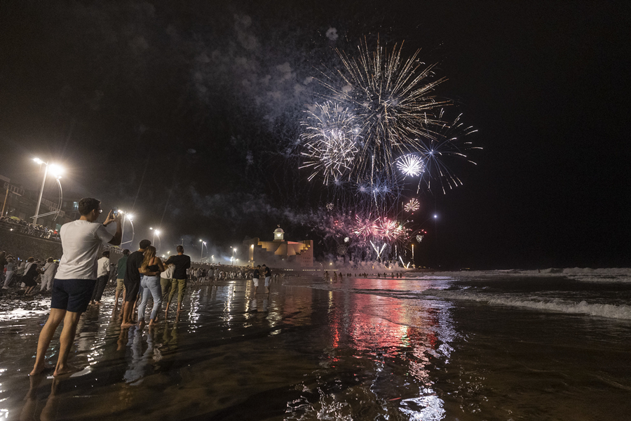 El Ayuntamiento activa un dispositivo especial de seguridad y limpieza para la Noche de San Juan