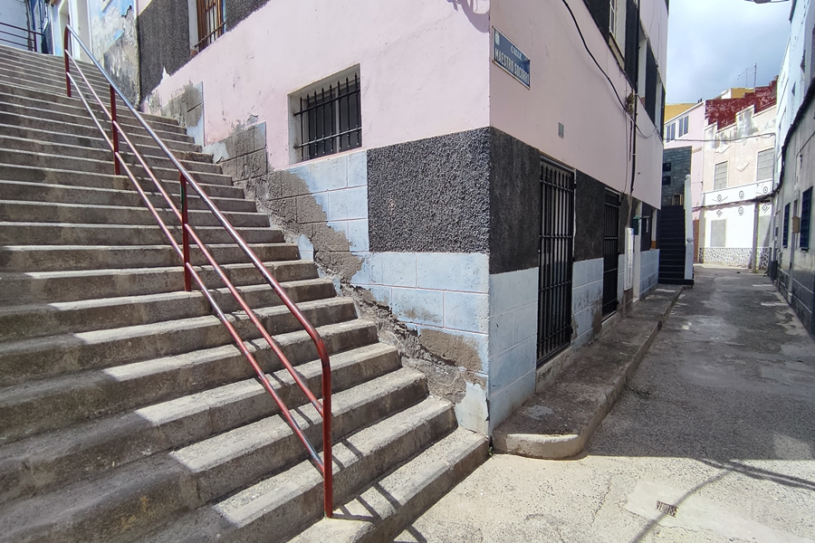 El Ayuntamiento adjudica las obras de mejora en la accesibilidad en las calles Los Manzanos y Maestro Socorro en el Risco de San Juan