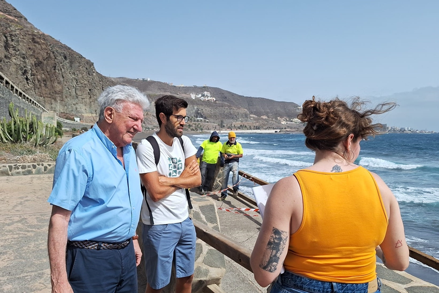 El Ayuntamiento inicia las obras para la mejora de la accesibilidad en la playa de La Laja