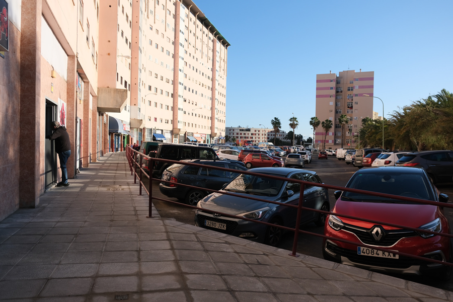 El Ayuntamiento mejora la accesibilidad y la seguridad en aceras del barrio de El Pilar