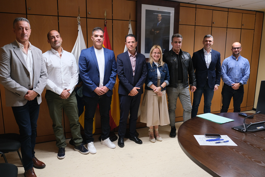El Ayuntamiento refuerza la Policía Local con el nombramiento de seis nuevos subinspectores