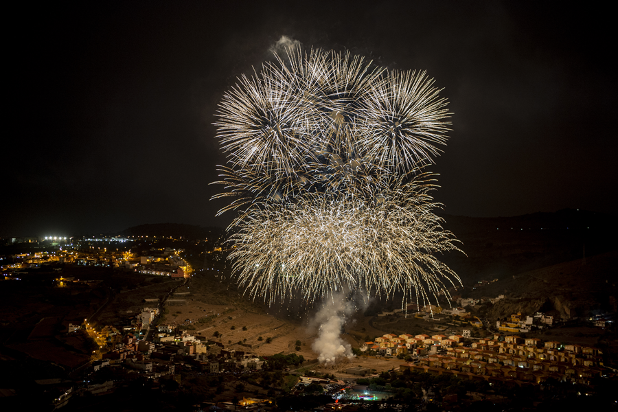 La gran noche de la Quema de Fuegos Artificiales y el Volcán de Voladores de San Lorenzo se disfrutará online en las redes sociales de Turismo de la ciudad