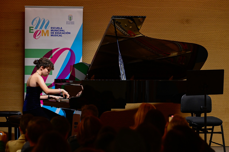 La Escuela Municipal de Educación Musical celebra la audición ¿Maestras del piano¿