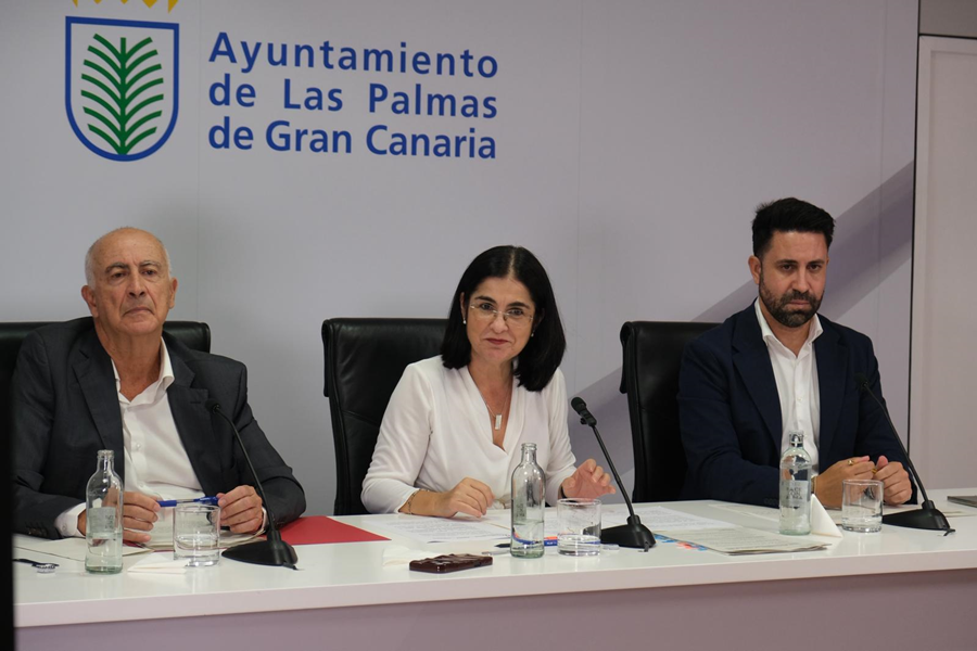 Darias anuncia un contrato de emergencia para mejorar la higiene urbana en todo el municipio