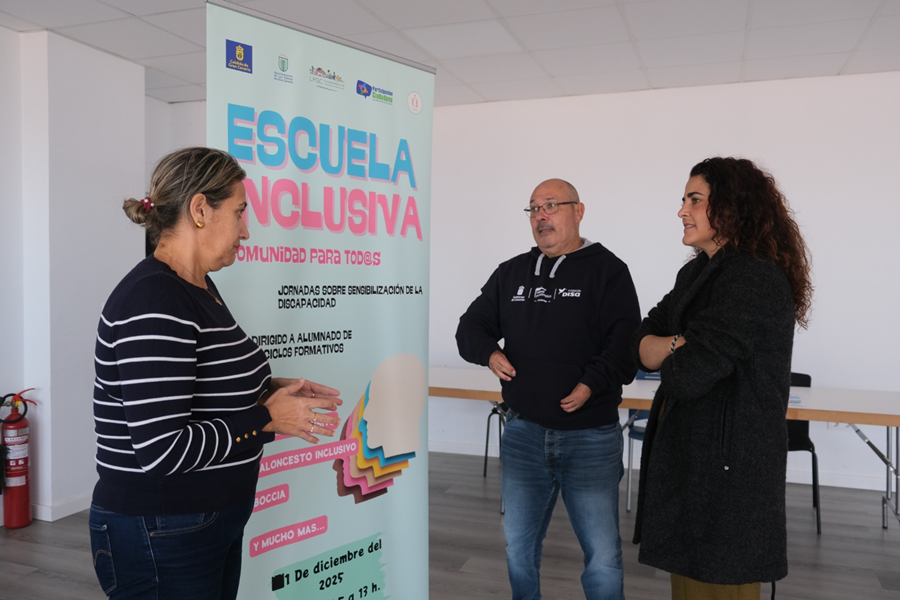 El Ayuntamiento reúne a jóvenes de Ciclos Formativos en una jornada de sensibilización sobre la discapacidad y la inclusión