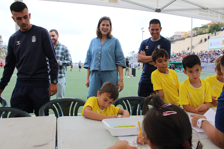 Más de 600 niñas y niños clausuran la temporada 2024-2025 de las Escuelas Deportivas Municipales