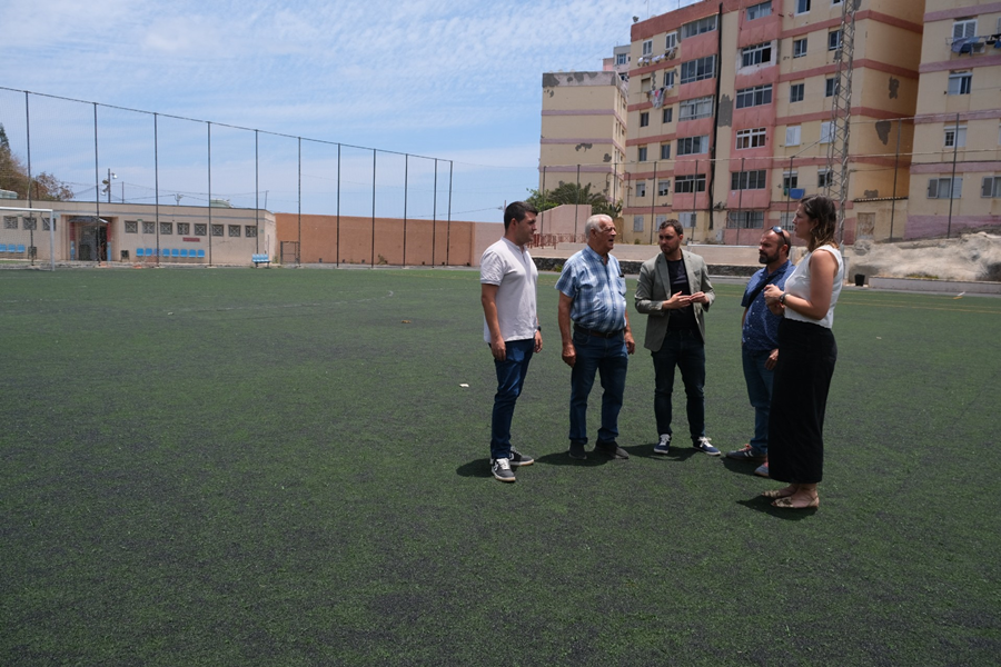 Hoya de La Plata contará con el primer campo de fútbol de césped artificial con relleno orgánico de Las Palmas de Gran Canaria