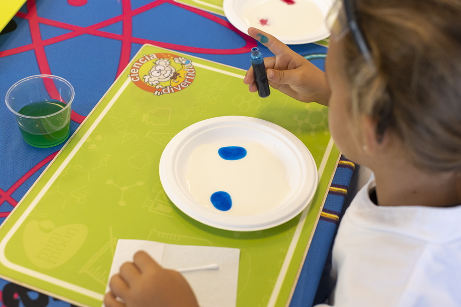 «Ola de letras» regresa a la Biblioteca Josefina de la Torre con más de una treintena de actividades en su programación de verano
