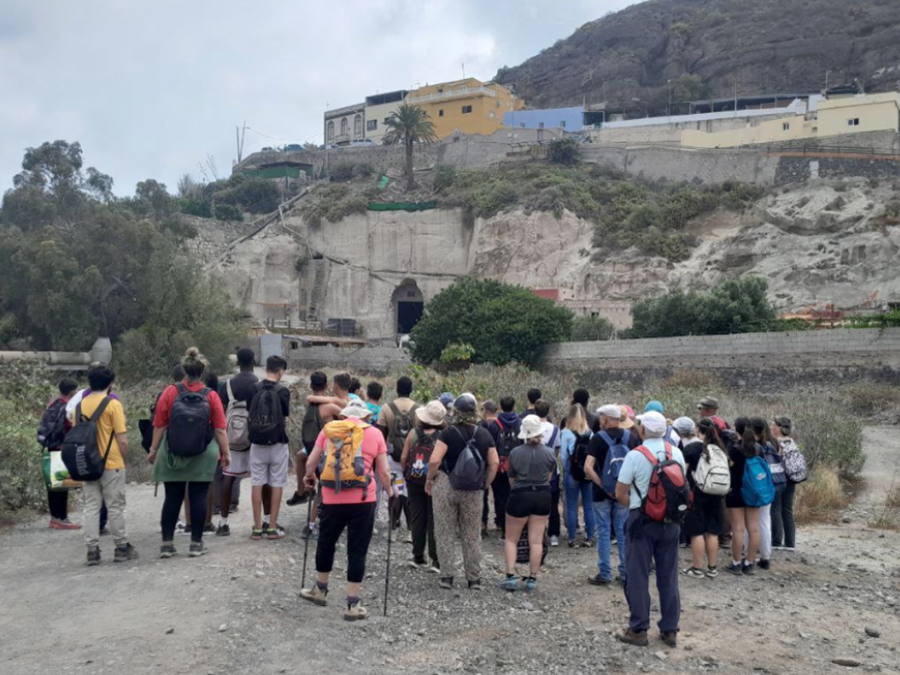El Ayuntamiento impulsa un programa  de rutas guiadas por el Barranco de Guiniguada