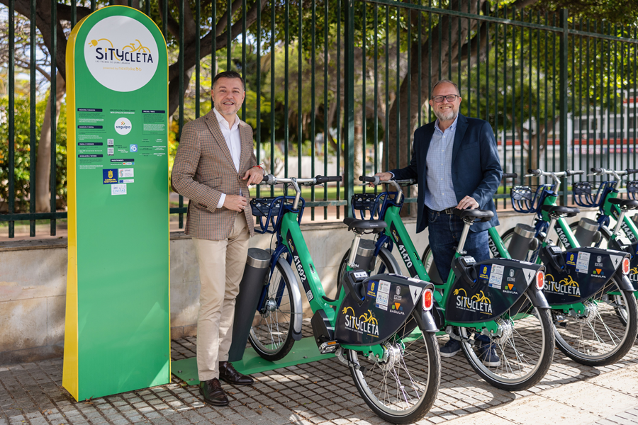 Sagulpa inaugura una nueva estación de Sítycletas eléctricas en la Plaza de Don Benito