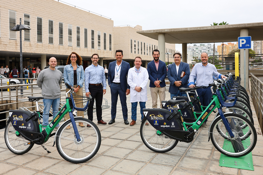 Sagulpa da un paso más en la conexión de la zona alta y la ciudad baja, con la inauguración de una nueva estación en el Hospital de Gran Canaria Dr. Negrín