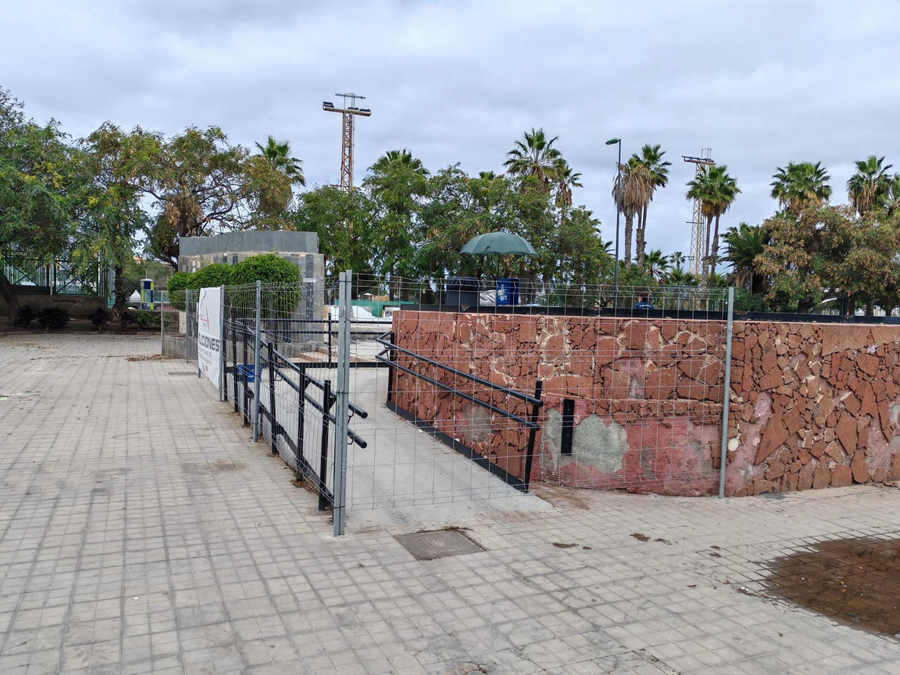 El Ayuntamiento concluye la demolición de la antigua terraza TAO y estudia su uso como lugar de esparcimiento
