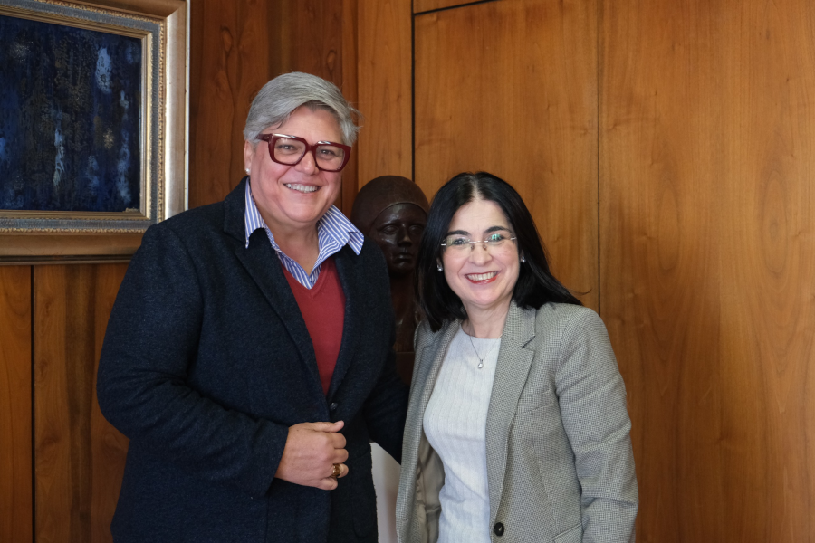 Transparencia y buen gobierno centran la reunión entre el Ayuntamiento y el Comisionado