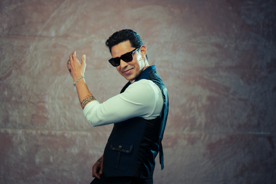 El cubano Leoni Torres hará bailar a las mascaritas en los conciertos del 50º aniversario del Carnaval