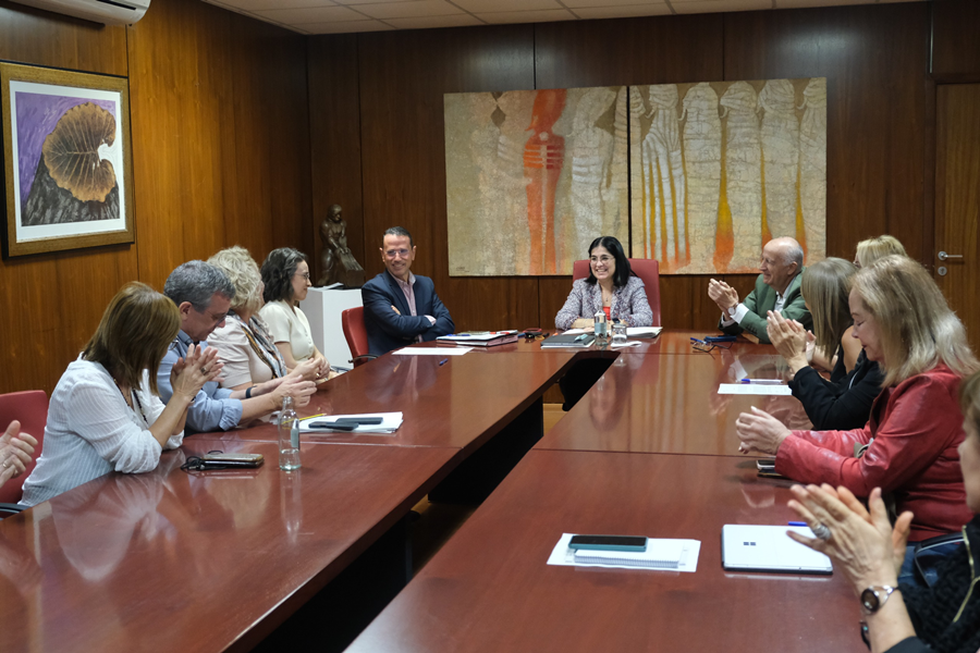 Elisa Fernández toma posesión como titular del Órgano de Gestión Presupuestaria de Las Palmas de Gran Canaria