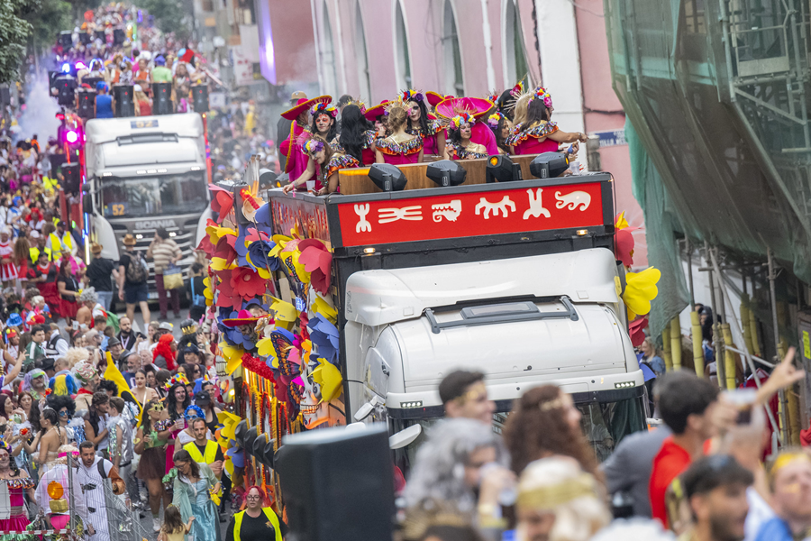 El Ayuntamiento activa un dispositivo especial de tráfico con motivo de la Gran Cabalgata del Carnaval de «Las Vegas»