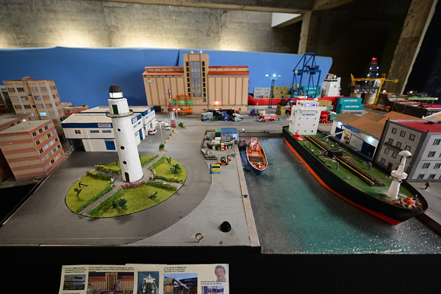 «La Isleta y el Puerto en miniatura» abre sus puertas en el Centro Cultural Pepe Dámaso