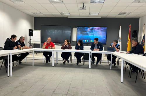 El Ayuntamiento mantiene la situación de emergencia y suspende la actividad en espacios cerrados y al aire libre