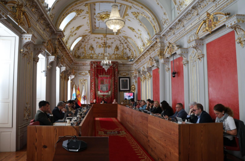 El Pleno da luz verde al Presupuesto General de 2026 de 764 millones de euros, con prioridad en servicios públicos y vivienda