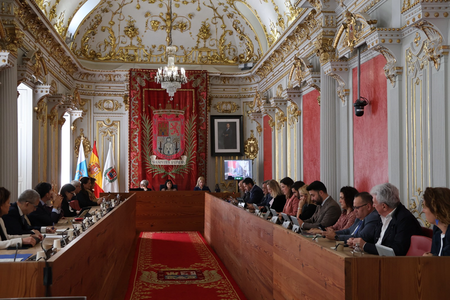 El Pleno aprueba la reestructuración del equipo de Gobierno