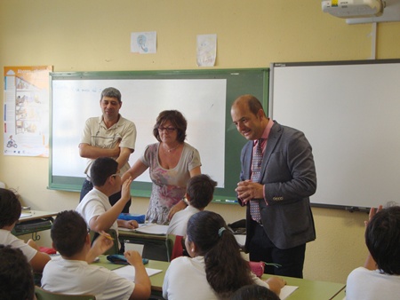 120509 Colegio Giner Rios Int.jpg