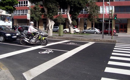131003 Moticicletas Ciudad Sostenible Int.jpg