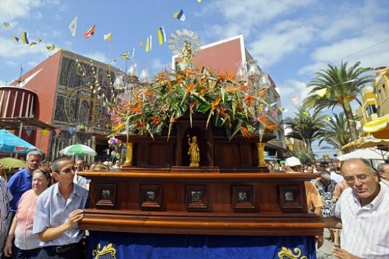 180930 fiestas el pilar gr.jpg