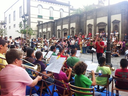 Concierto EMEM Int.jpg