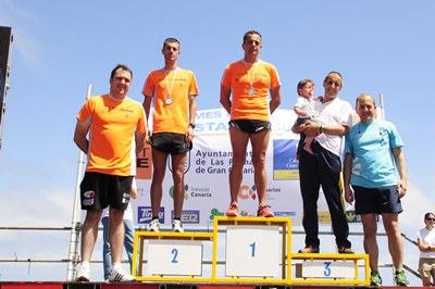 foto carrera solidaria médicos del mundo.jpg